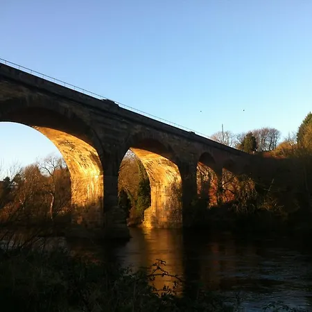 Field View Pensjonat 3*