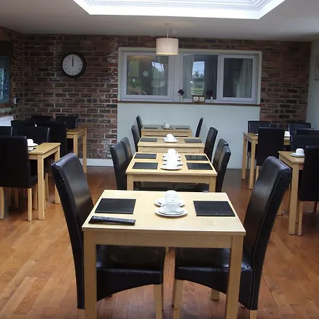 Pensjonat Field View 3*